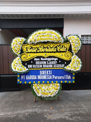 Papan Bunga Duka di Turangga